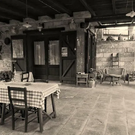 Masseria Borgo Del Gallo 3*