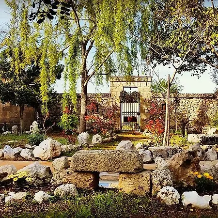 Masseria Borgo Del Gallo לינה וארוחת בוקר 3*